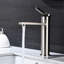 Robinet de salle de bain à poignée simple, finition nickel brossé, acier inoxydable, réduit les tâches de nettoyage, contrôle unique, conception arrondie simple pour lavabo relaxant, surface facile à désinfecter,