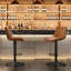 Tabourets de bar réglables et pivotants bruns de 2, hauteur de chaises en cuir PU avec support pour îlot de cuisine, design rustique moderne et stable