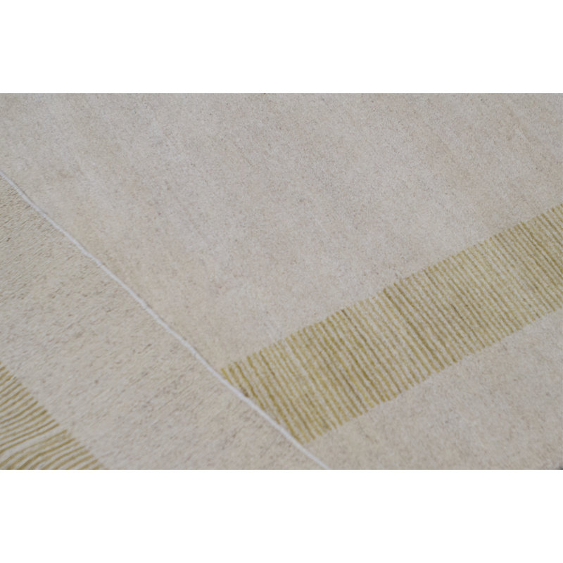 Gabbeh Hand-Knotted High-Quality Ivory Area Rug
