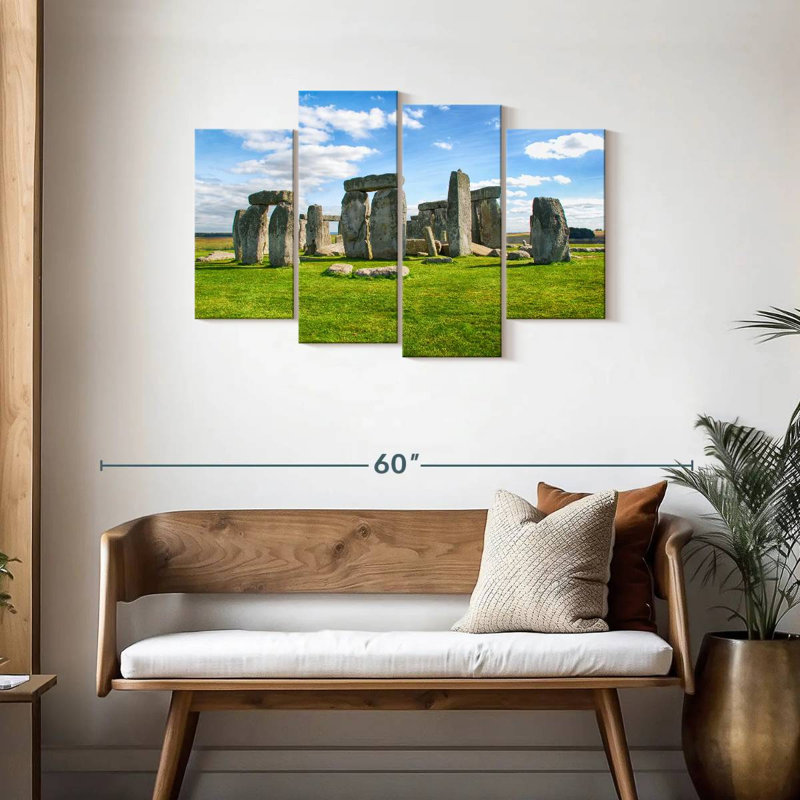 Nicci Stonehenge en Angleterre, H 27 po x l 43 po