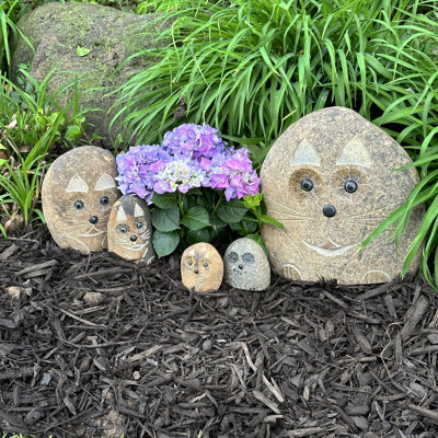 Ronnye Cat Weather Resistant Stone Garden Statue