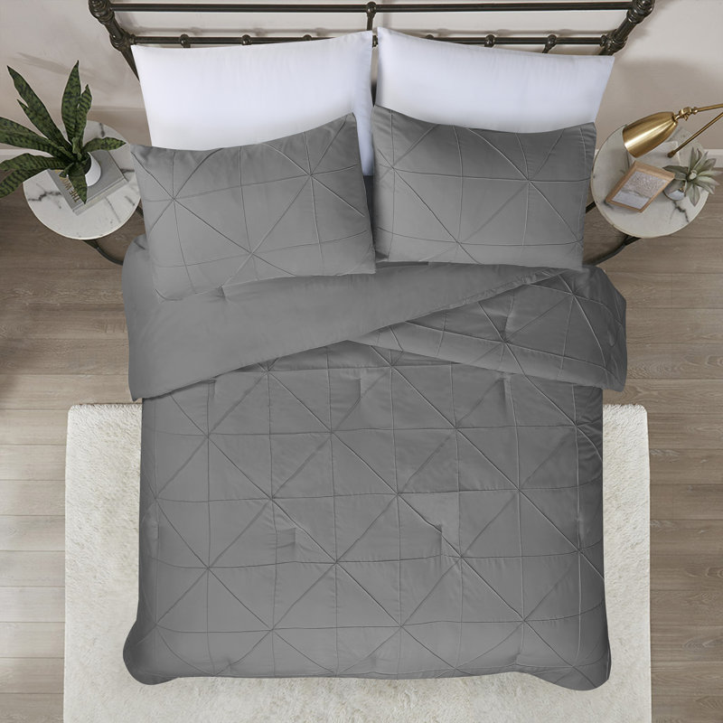 Ensemble d'édredon en microfibre Hartford Pintuck, Édredon pour très grand lit + 2 taies décorativ, Gris