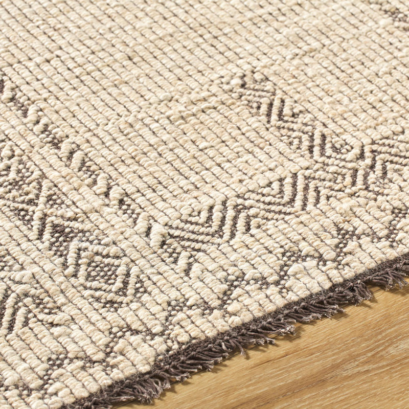 Irfan Geometric Area Rug in Beige, Rectangle 8' x 10'