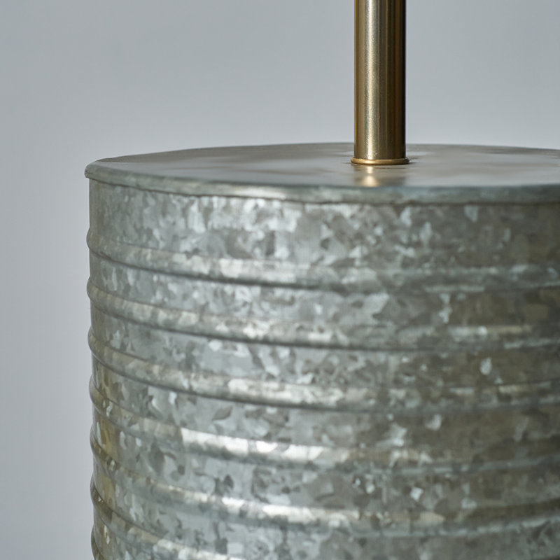 Metal Lamp Base Lamp