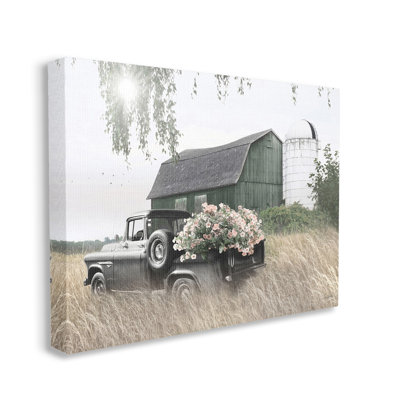 «Barn And Truck With Florals» par Lori Deiter sur