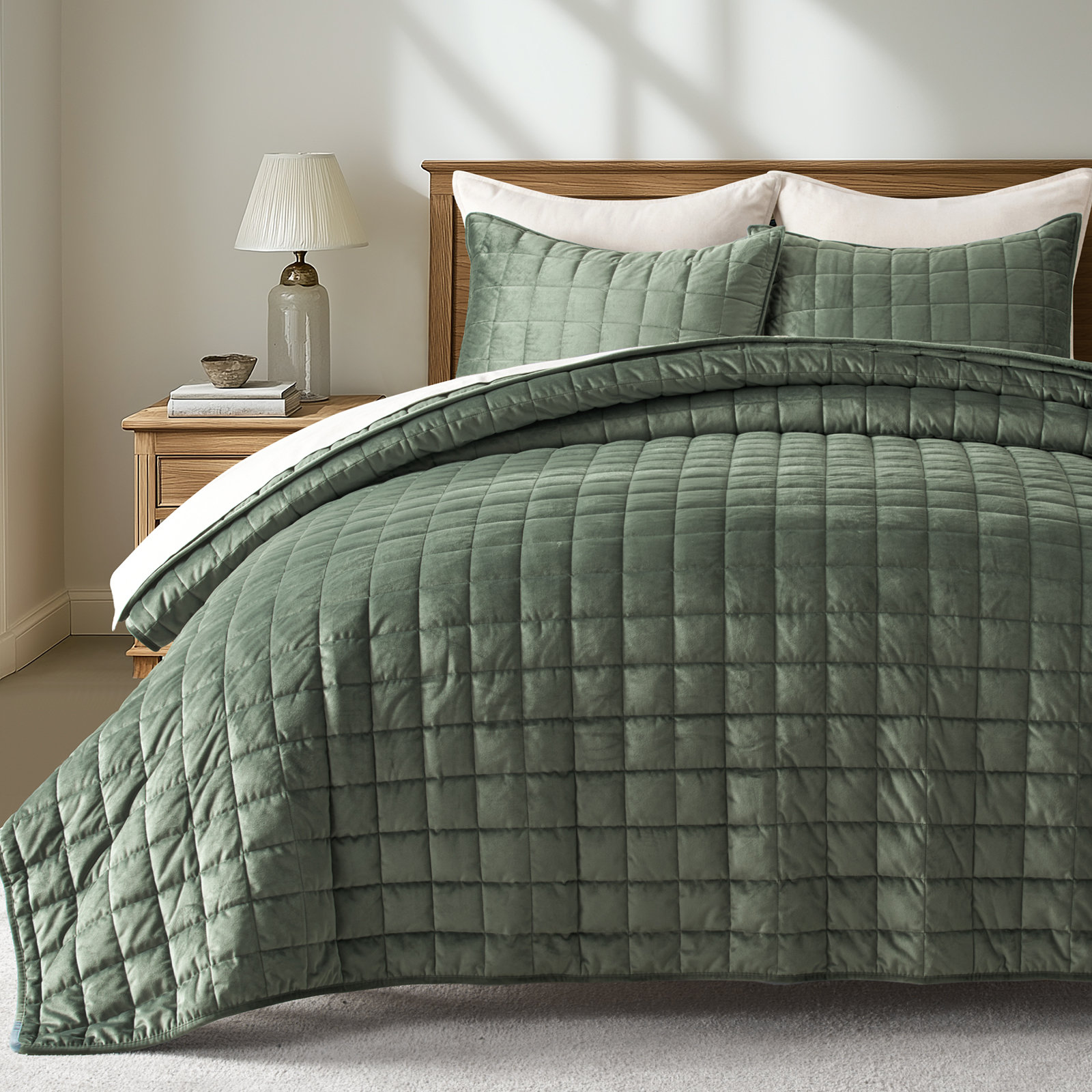 Velvet Quilt Set, Queen Quilt + 2 Standard Shams, Olive Green