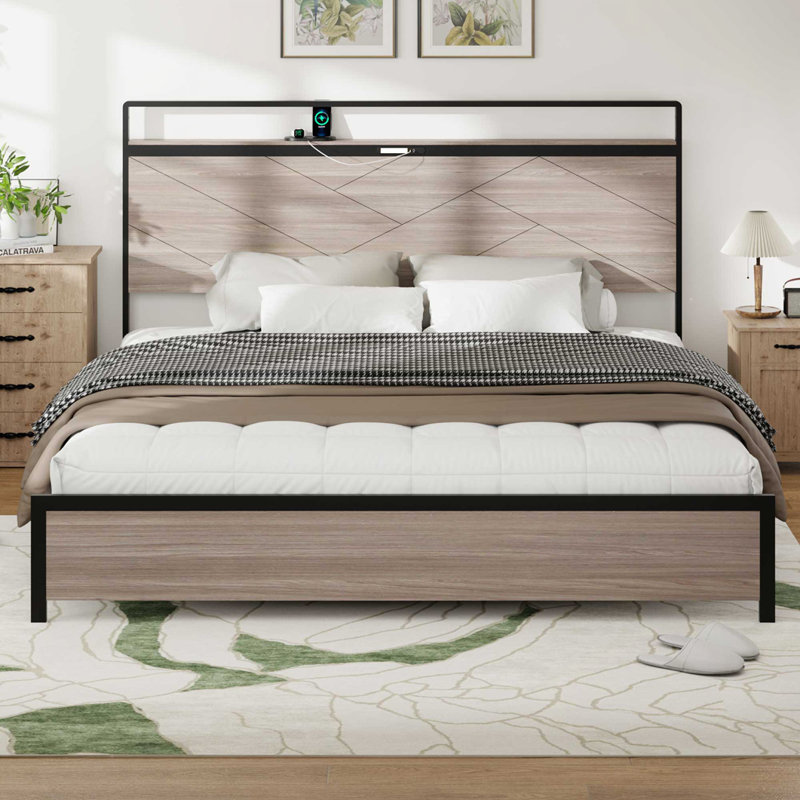 Cadre de lit très grand, cadre de lit plateforme en bois avec tête de lit à DEL avec rangement et 2 ports USB, aucun bruit, aucun matelas à ressorts requis et outils d'assemblage simples, grand rangement sous le lit, gris antique