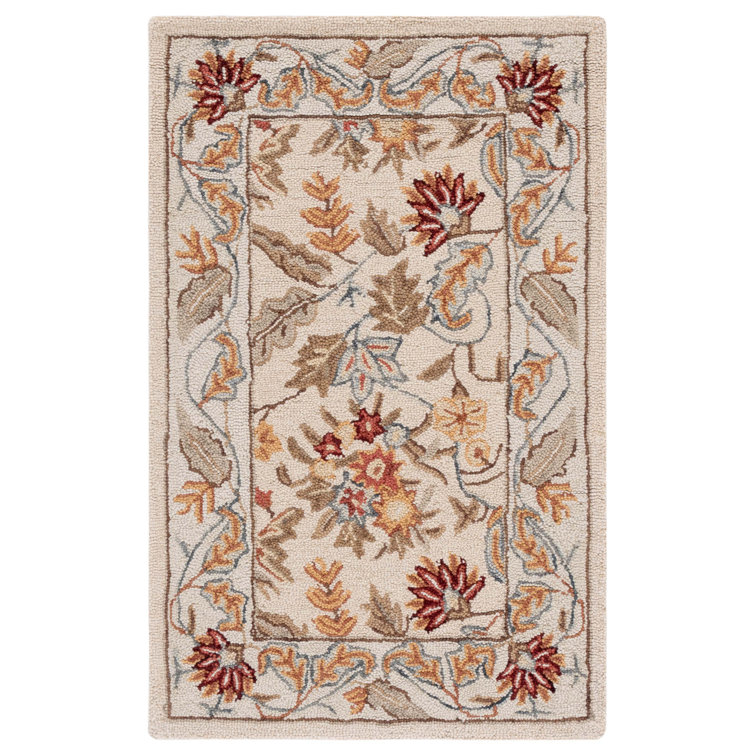Hollander Hand Hooked Wool Floral Indoor Rug