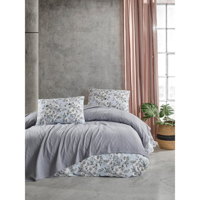 Modern & Contemporary Cotton Quilt