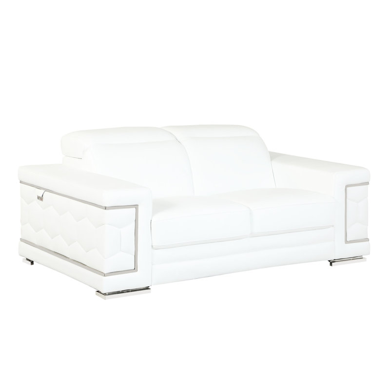 Structure en bois franc séché au four recouverte d'un canapé en cuir fleur blanc avec coussin en mousse