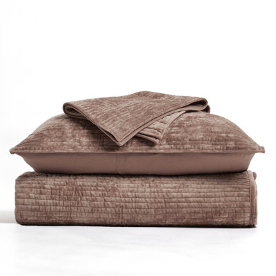 Velvet Quilt Set