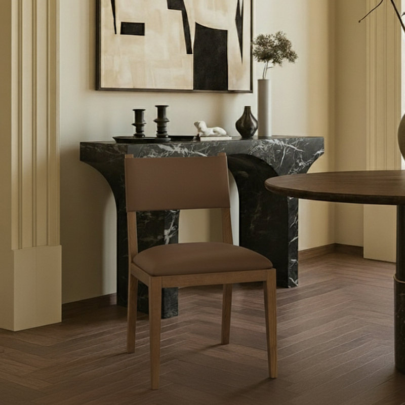 Chaise d'appoint de salle à manger Vina, Noyer teinté, Cuir brun végétalien