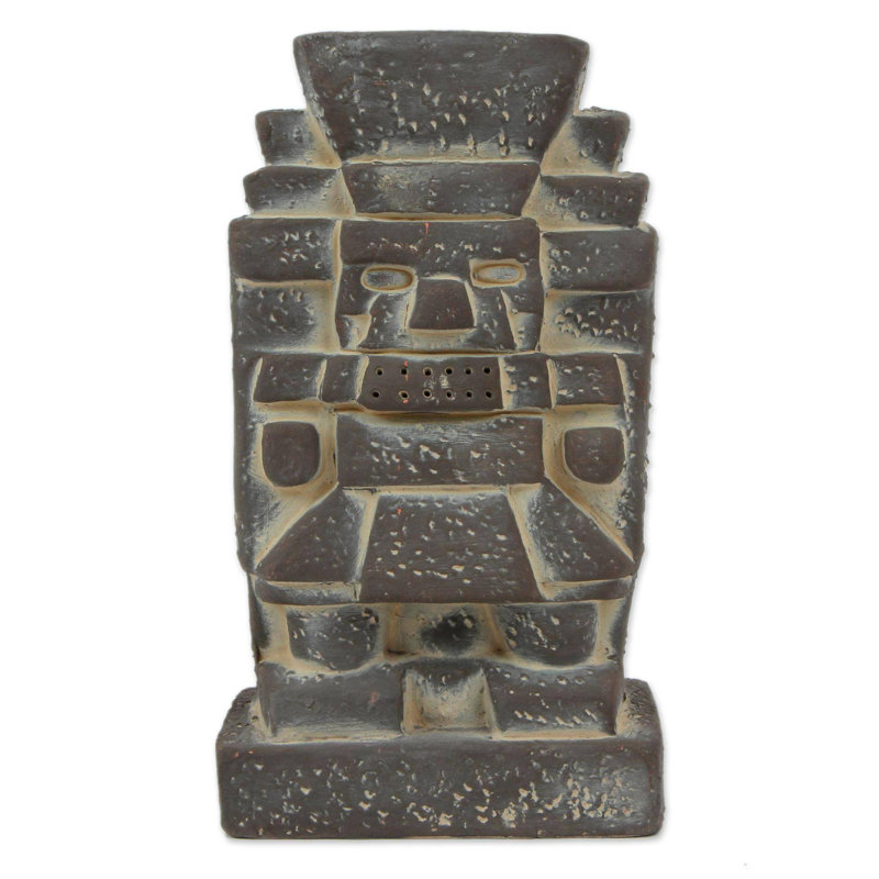 Sculpture tlaloc Kernville