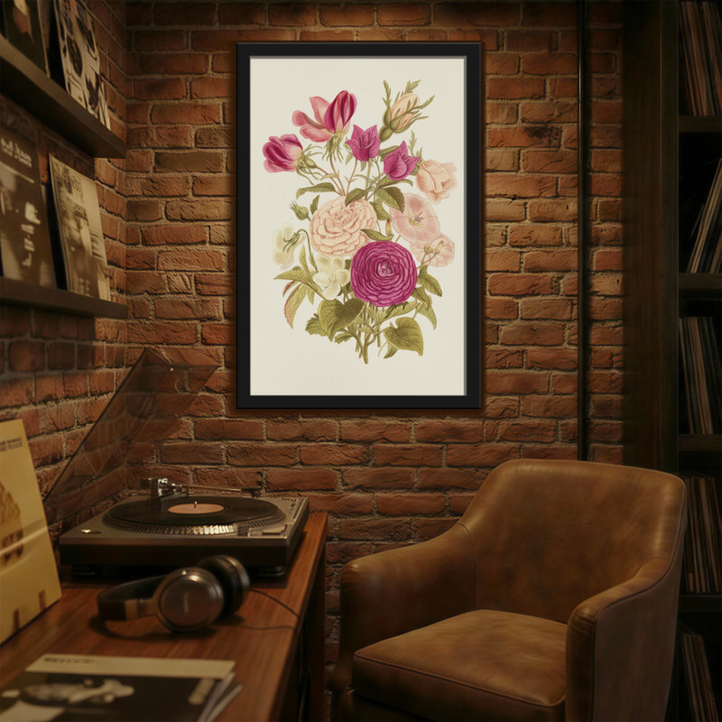 Bouquet de plantes et de fleurs avec roses roses et crème, H 30 po x l 20 po