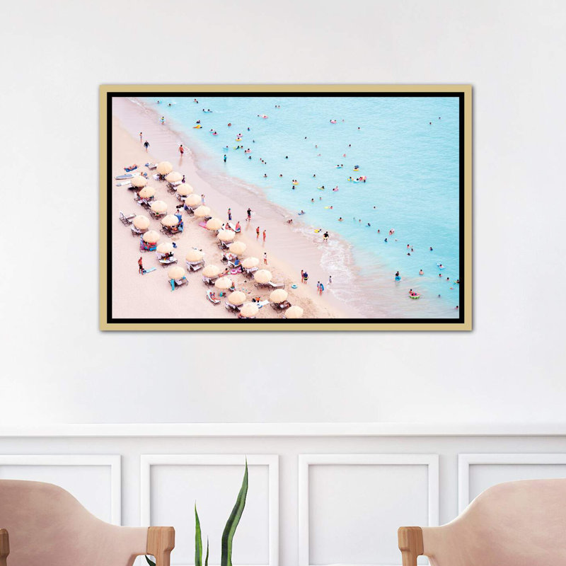 Photographie « waikiki beach », Toile encadrée d'or, H 18 po x l 26 po x P 1,5 po