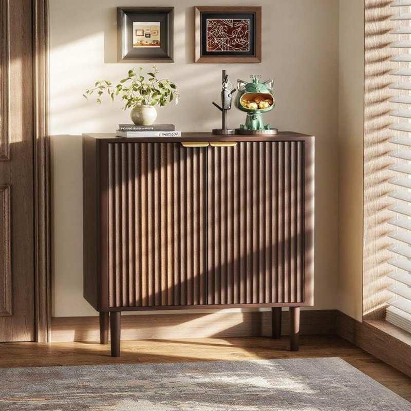 Buffet de 31,5 po de largeur avec rangement, crédence d'appoint cannelée moderne avec portes et tablettes réglables, console de bar en bois pour le salon, la salle à manger, la cuisine ou le vestibule