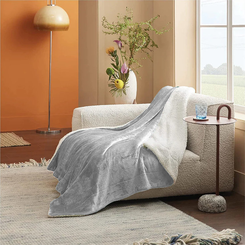Heated Throw Blanket, Light Grey, W18 x L38cm