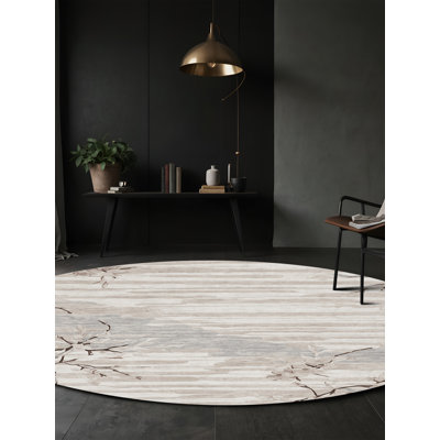 Tapis gris soyeux et moelleux
