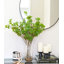 Branche de saule artificiel dans un vase