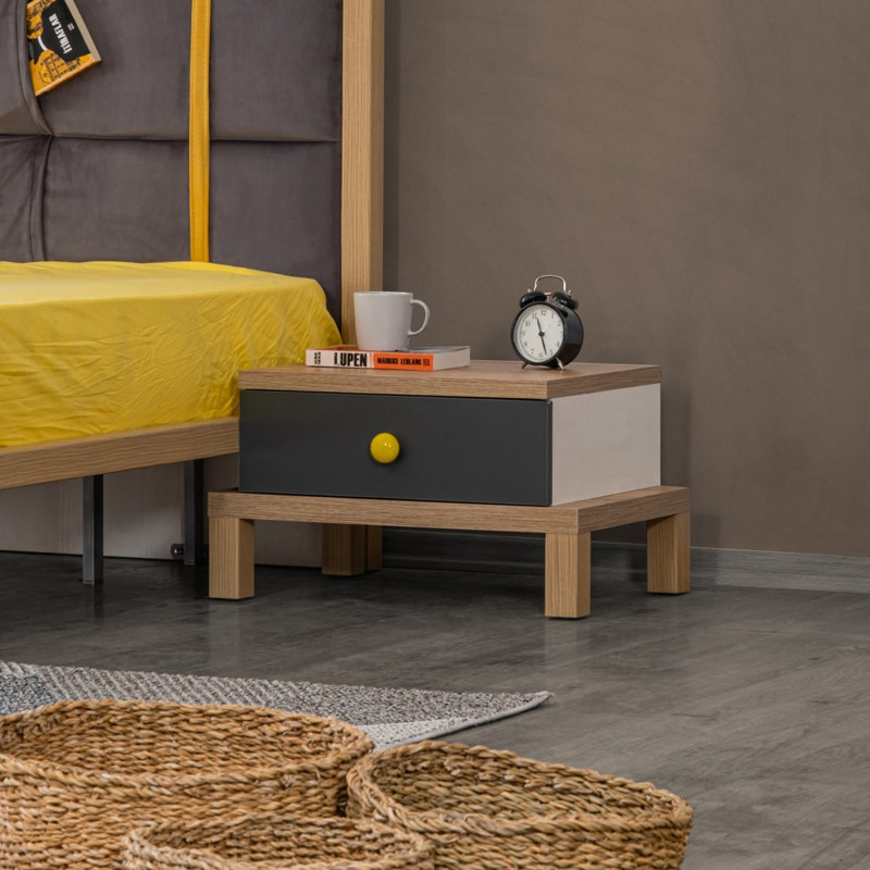 Hornby 1 Solid Wood Nightstand