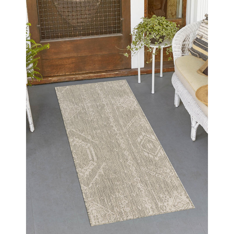 Pittsfield Geometric Indoor / Outdoor Rug, Rectangle 5'3" x 8'