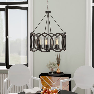 Lustre classique / traditionnel à 4 lumières Delano
