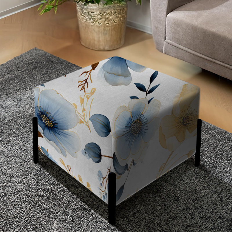 Aquarelle Whimsy Blue Serenaded Gardens - Repose-pieds carré floral