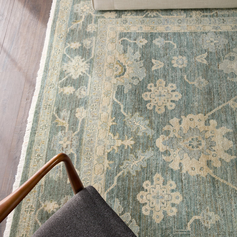 Jaipur Living Kerensa ORN08 Handknotted Floral Blue and Beige Area Rug (8'x11'), Rectangle 8' x 11'