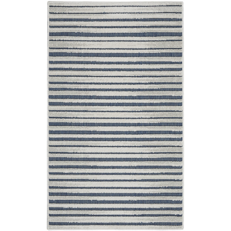 Tapis bleu Romelia, Rectangle 2 pi 2 po x 3 pi 9 po