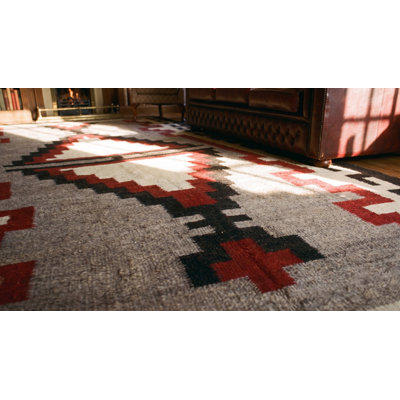 Tapis Navajo tissé à plat gris antique