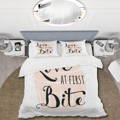 Love At First Bite - Traditional Duvet Cover Set - Microfiber Polyester