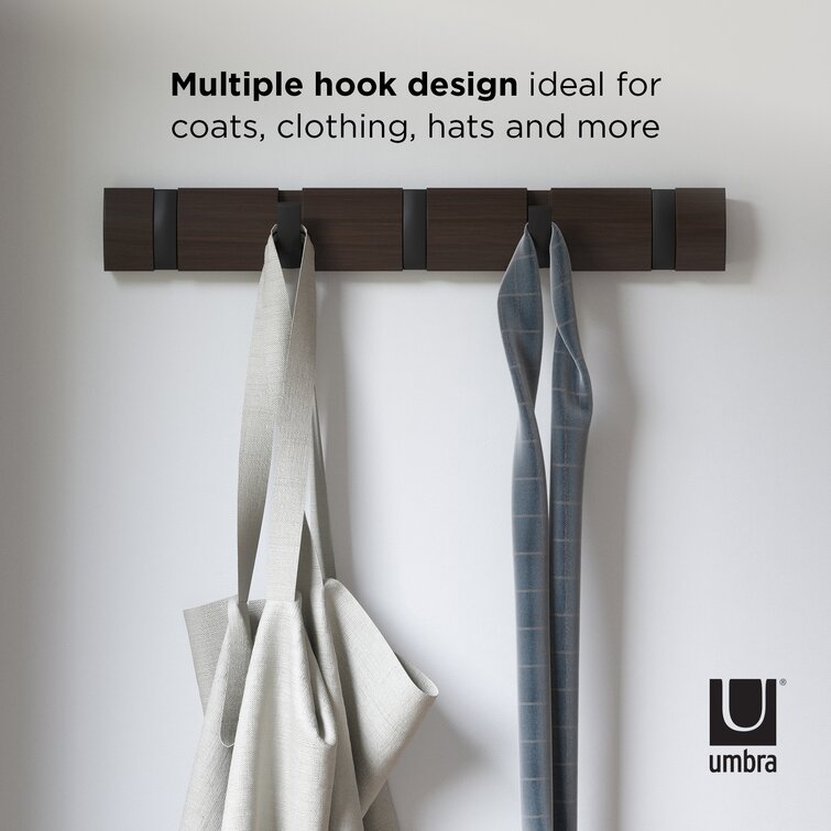Wall mounted coat rack with 5 retractable hooks Flip Collection