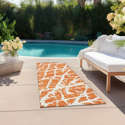 Kyrie Washable Abstract Indoor / Outdoor Rug