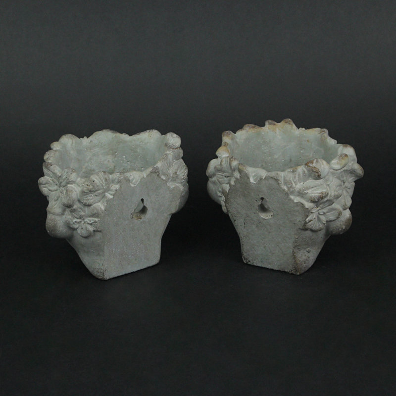 Ensemble de 2 pots de fleurs statue Eara