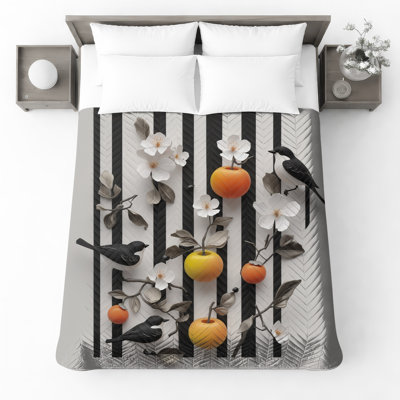 Couvre-lit matelassé noir et blanc à rayures et oiseaux de toutes tailles