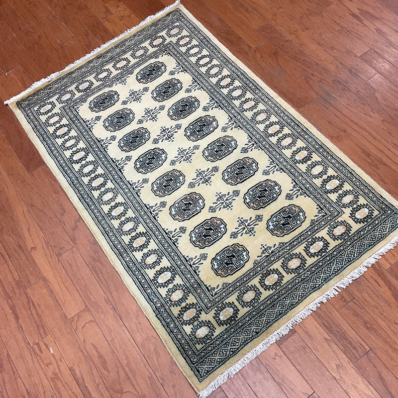 Tapis en laine Bokhara fabriqué à la main