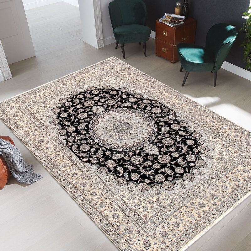 Azerbaijan Hand Knotted Wool Oriental Area Rug in Navy
