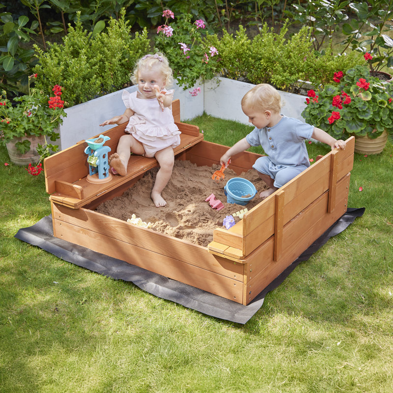 Kids Sandpit With Seating and Cover