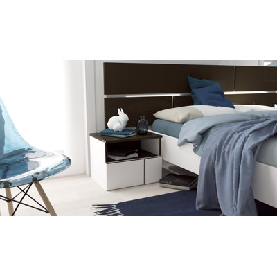 Hailey 50cm W Manufactured Wood Bedside Table