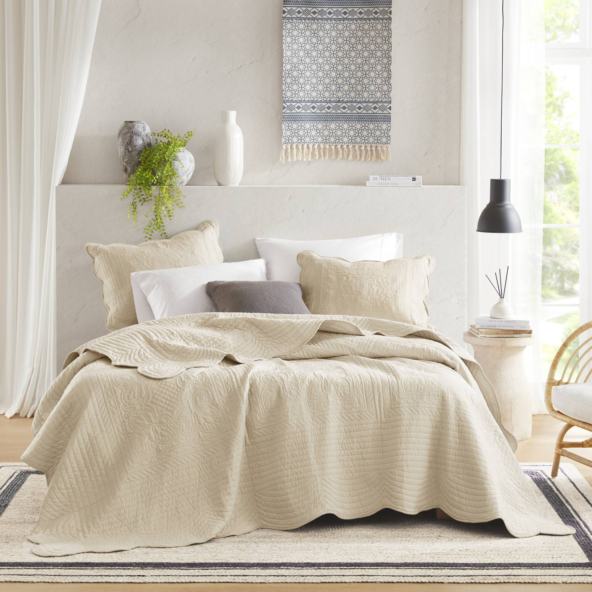 Madison Park Tuscany Scalloped Edge Quilt Set & Reviews
