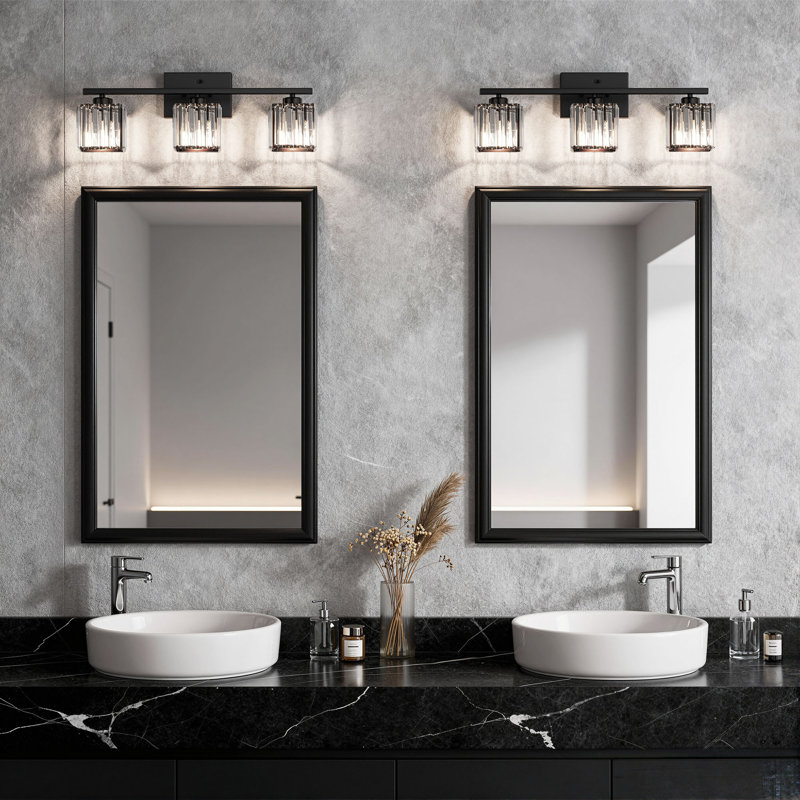 Éclairage pour meuble-lavabo à intensité variable 24 po / 3 lumières noires / dorées 24 po avec abat-jour en cristal, Noir