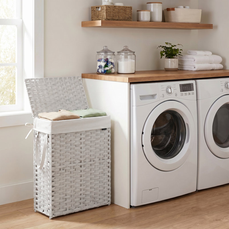 Laundry Basket With Lid And Handles, White