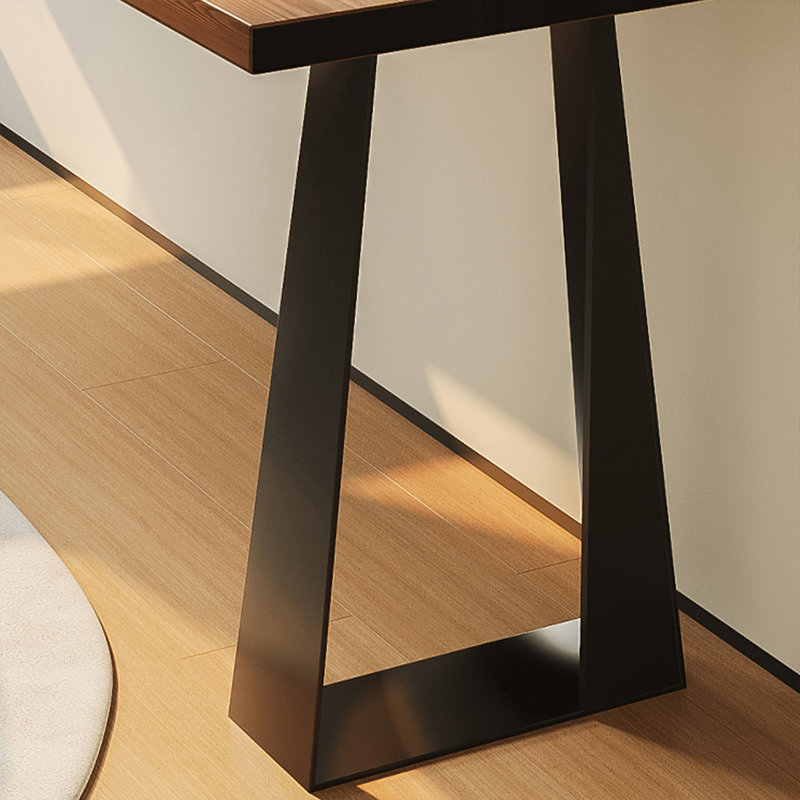 Bureau rectangulaire brun et noir en bois massif, Left Hand Return, 29.53" H x 62.99" W x 39.37" D