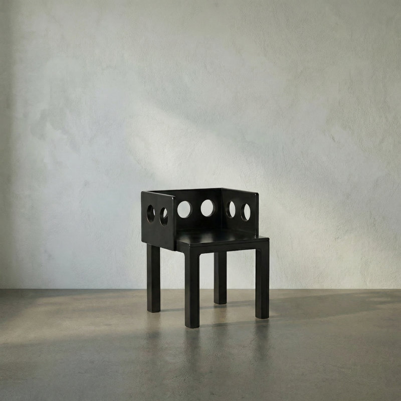 Chaise avec accoudoirs à dossier bas Elton