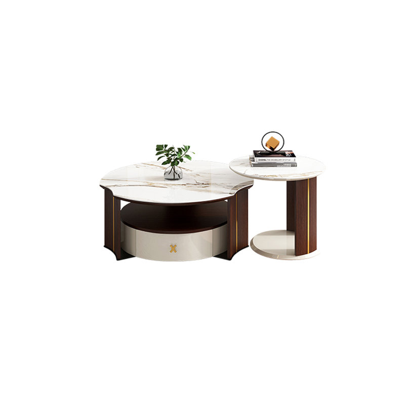 Ensemble de tables basses simples et modernes