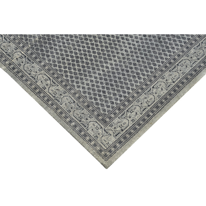 Hand Knotted Geometric Area Rug in Gray/White