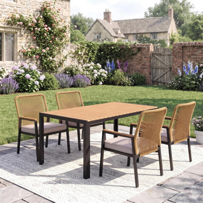 100 -Person Dining Set