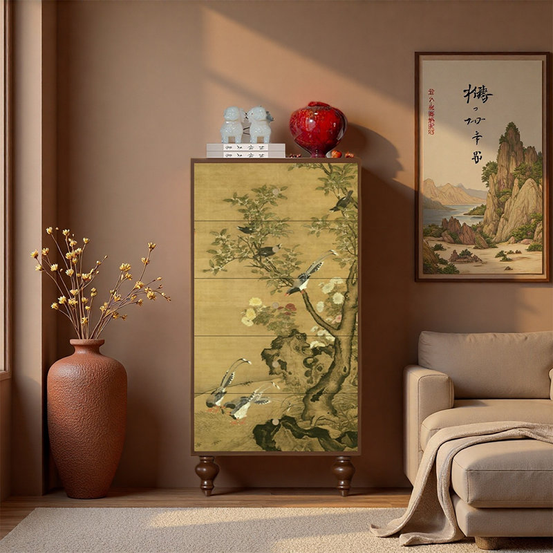 Armoire décorative spacieuse
