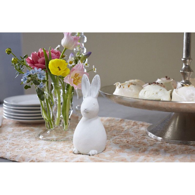 Statue de biche, H 4,75 po x l 2,25 po x P 2,25 po