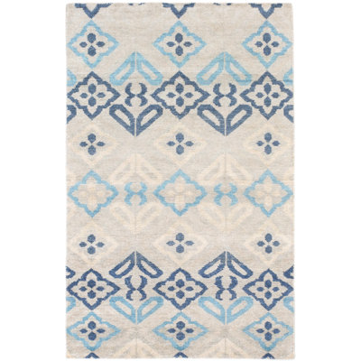 Peterson Silk Oriental Indoor Rug
